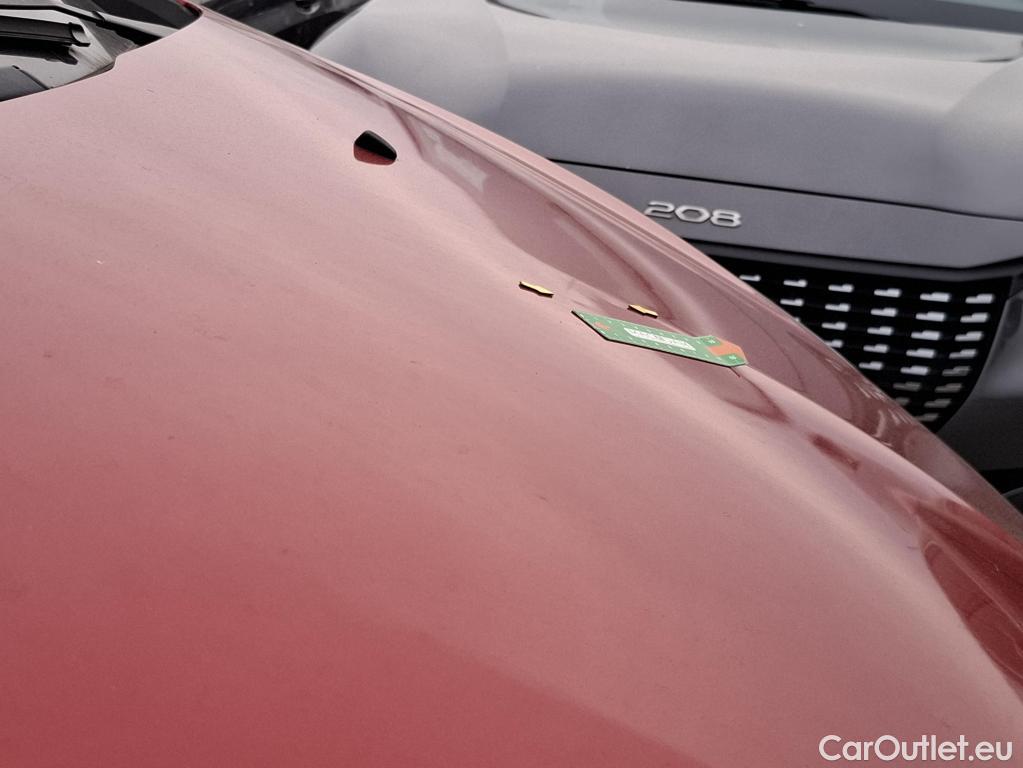  Peugeot  208  Allure Business 1.2 PureTech 110CV BVM6 E6dT #3