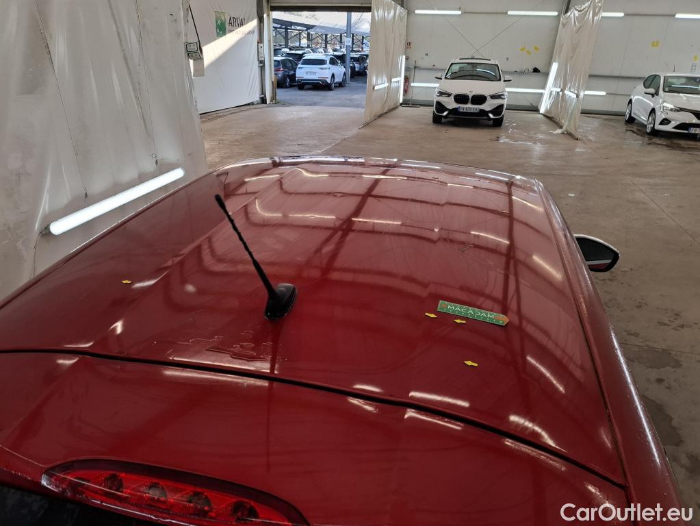  Peugeot  208  Allure Business 1.2 PureTech 110CV BVM6 E6dT #28