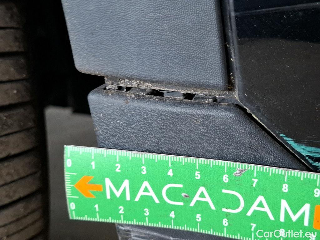  Mercedes  GLA MERCEDES-BENZ  / 2020 / 5P / SUV 1.3  200 BUSINESS LINE DCT #17