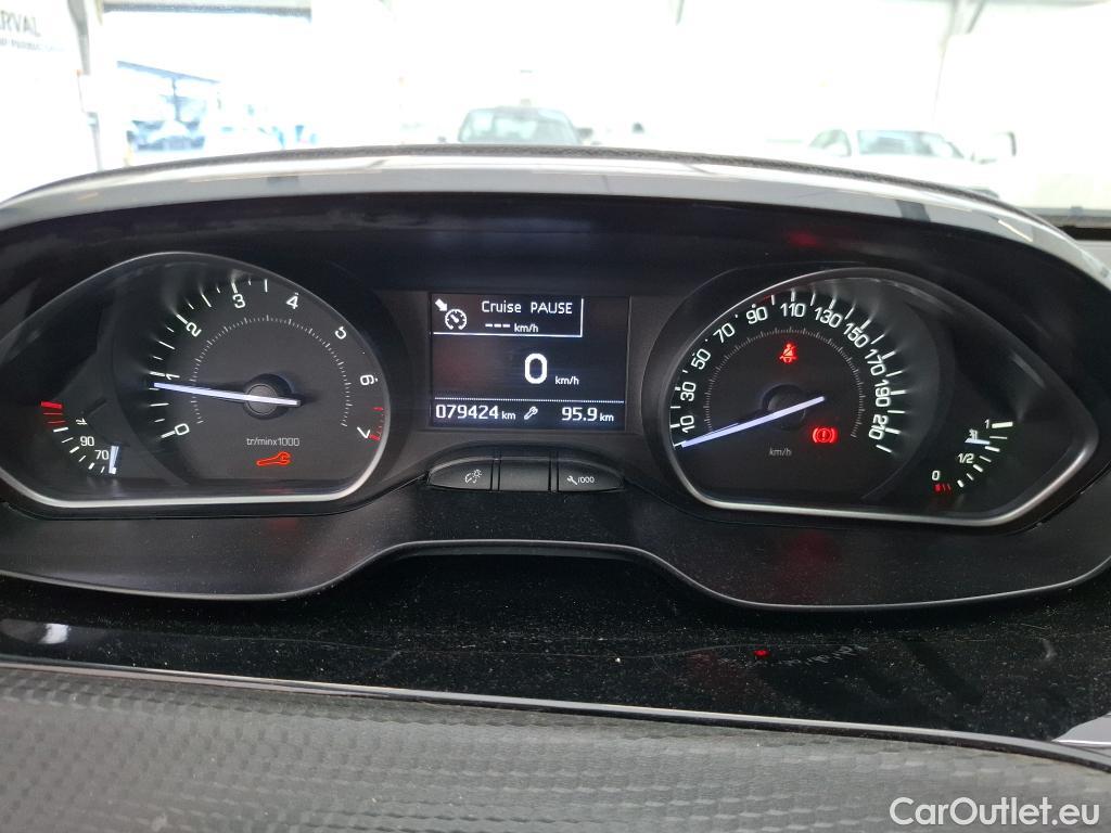  Peugeot  208  Allure Business 1.2 PureTech 110CV BVM6 E6dT #52