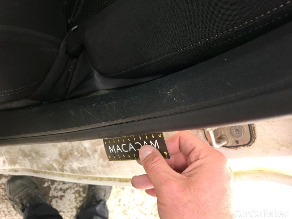  Peugeot  208  Active 1.0 PureTech 70CV BVM5 E5 #16