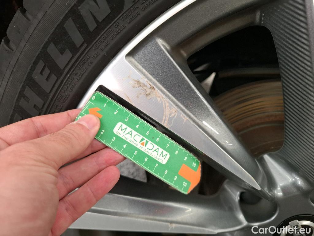  Nissan  Qashqai NISSAN  / 2017 / 5P / Crossover 1.5 DCI 115 DCT Tekna+ #32