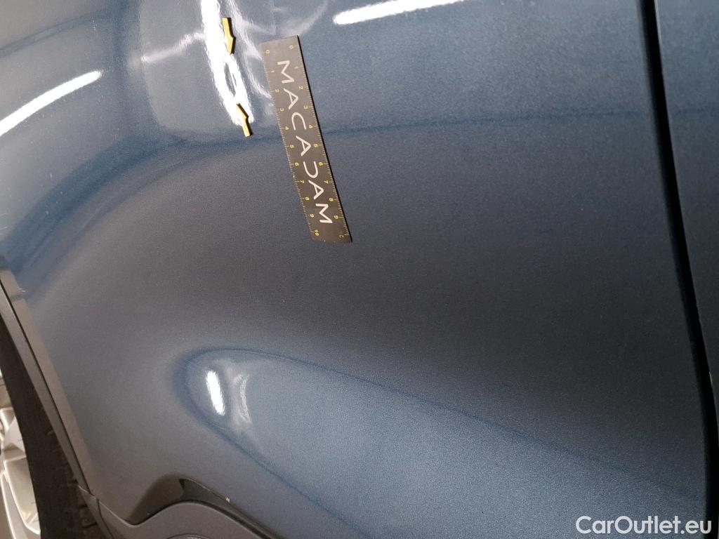  Ford  Kuga FORD  / 2019 / 5P / SUV 190 Hybrid I-AWD(FHEV) Powershi Titanium #79