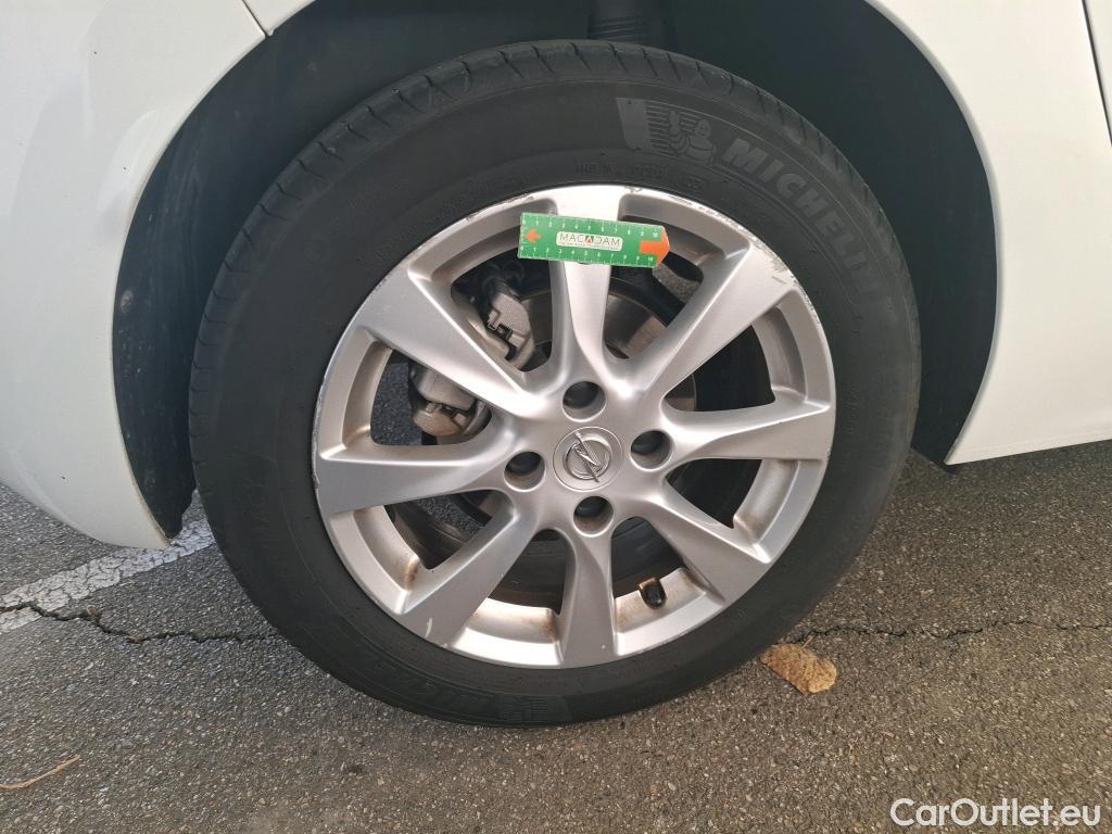  Opel  Corsa  F Edition Business 1.2 Turbo 100CV BVM6 E6d #37