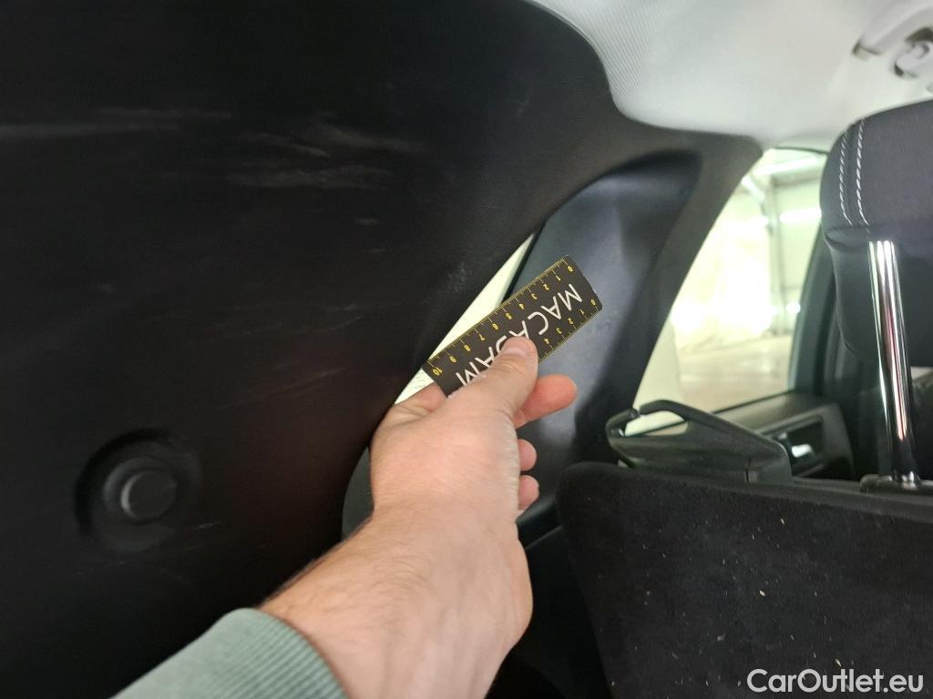  Ford  Kuga FORD  / 2019 / 5P / SUV 190 Hybrid I-AWD(FHEV) Powershi Titanium #57