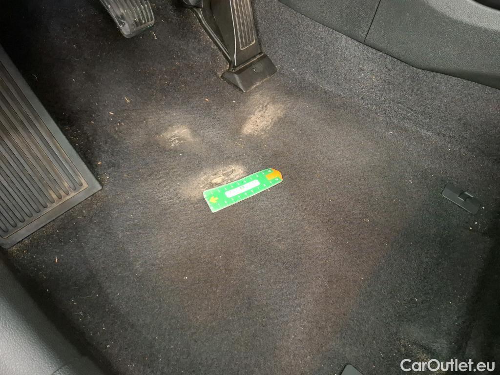  Hyundai  Tucson HYUNDAI  / 2018 / 5P / SUV 1.6 CRDI 115 HYBRID 48V CREATIVE #1