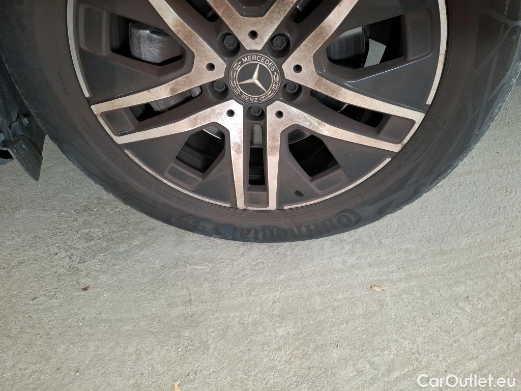  Mercedes  GLA MERCEDES-BENZ  / 2020 / 5P / SUV 1.3  200 BUSINESS LINE DCT #37