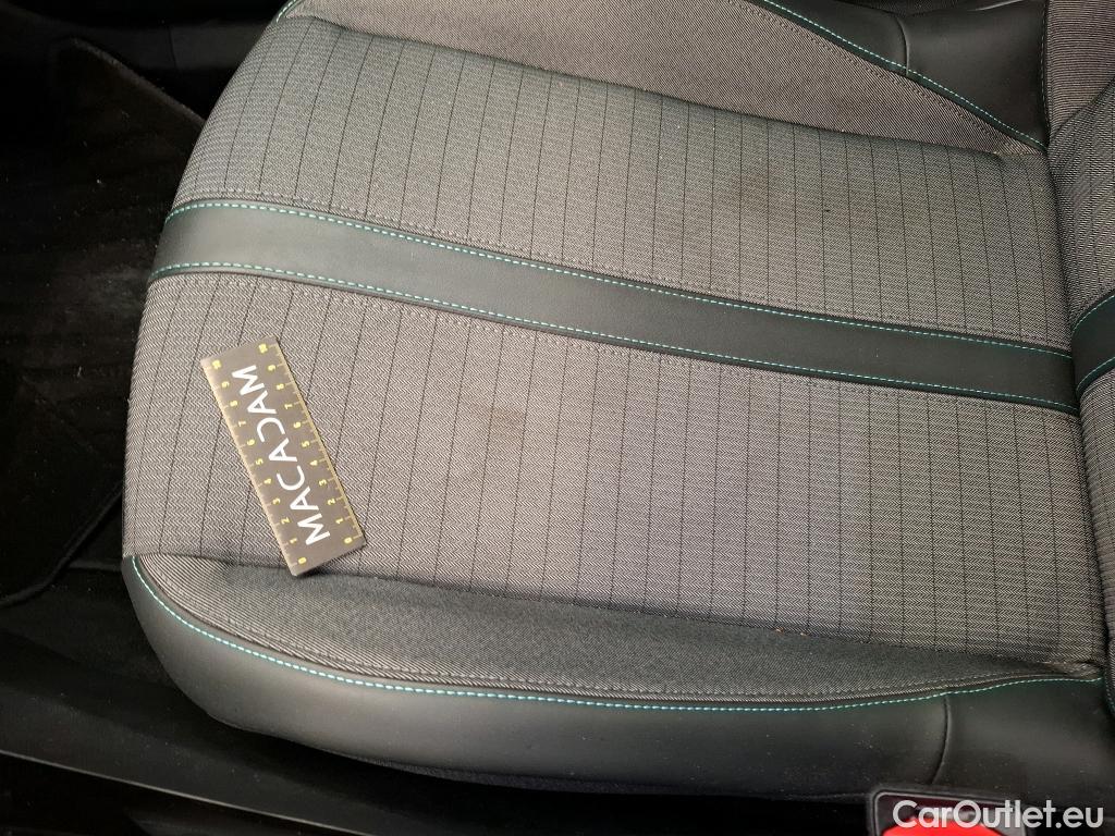  Peugeot  2008  Allure Business 1.2 PureTech 130CV BVA8 E6d #35