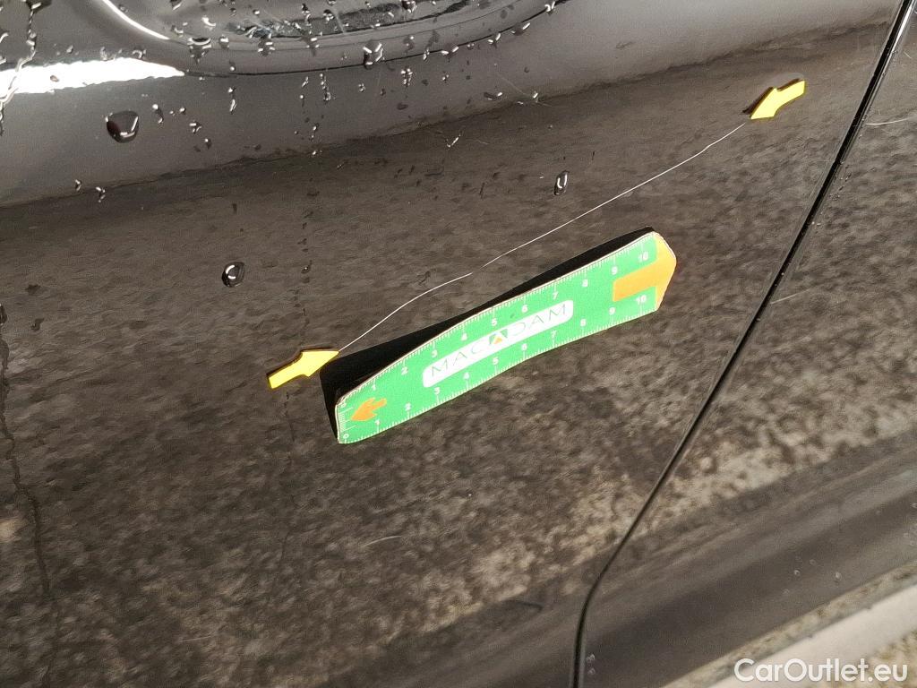  Hyundai  Tucson HYUNDAI  / 2018 / 5P / SUV 1.6 CRDI 115 HYBRID 48V CREATIVE #8