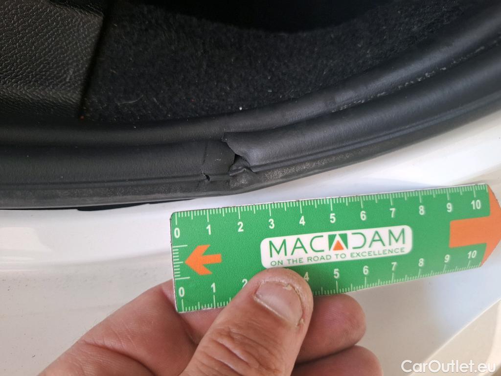  Opel  Corsa  F Edition Business 1.2 Turbo 100CV BVM6 E6d #23