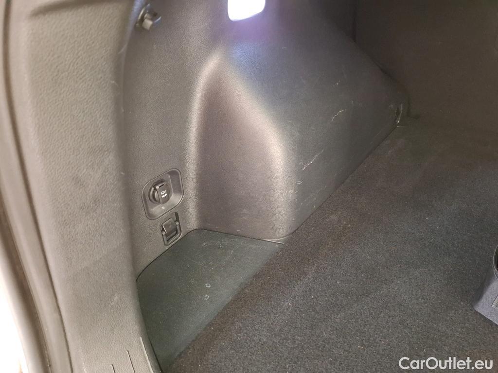  KIA  Sportage KIA  / 2021 / 5P / SUV 1.6 T-GDI 265 PHEV AUTO 4WD GT-LINE PREM #1