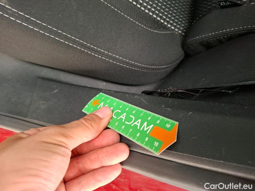  Peugeot  208  Allure Business 1.2 PureTech 110CV BVM6 E6dT #51