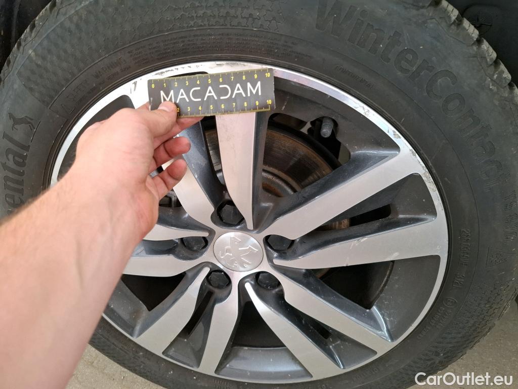  Peugeot  308  Allure 1.2 PureTech 130CV BVA8 E6d #16