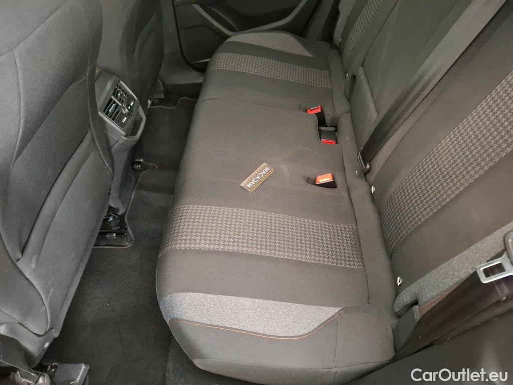  Peugeot  3008  Active Business 1.2 PureTech 130CV BVA8 E6d #19