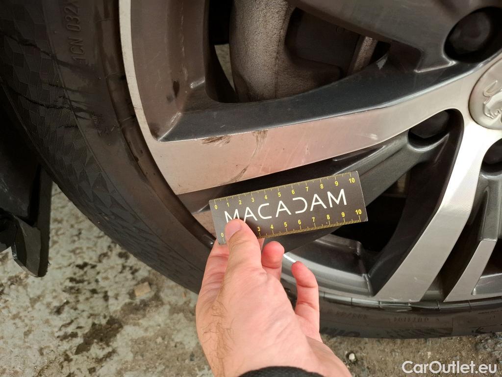  Peugeot  3008  Hybrid 225 Allure Pack 1.6 Plug-In 225CV BVA8 E6d #26