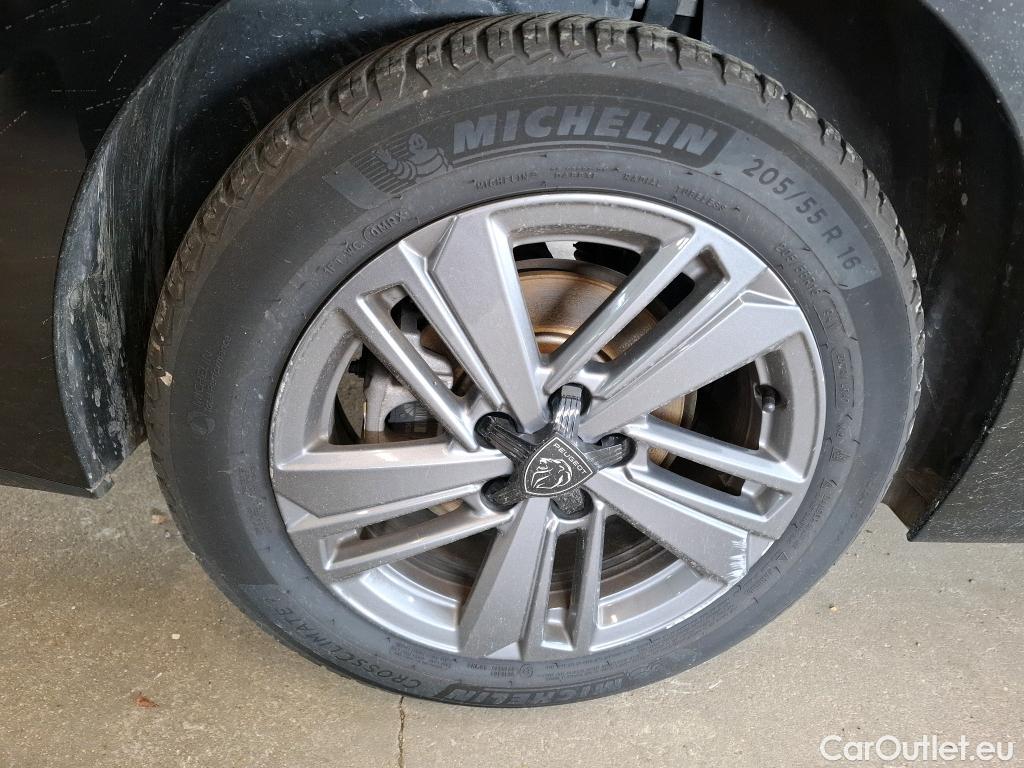  Peugeot  308 PEUGEOT  SW / 2021 / 5P / Break PureTech 130 S&S EAT8 ACTIVE PACK #16