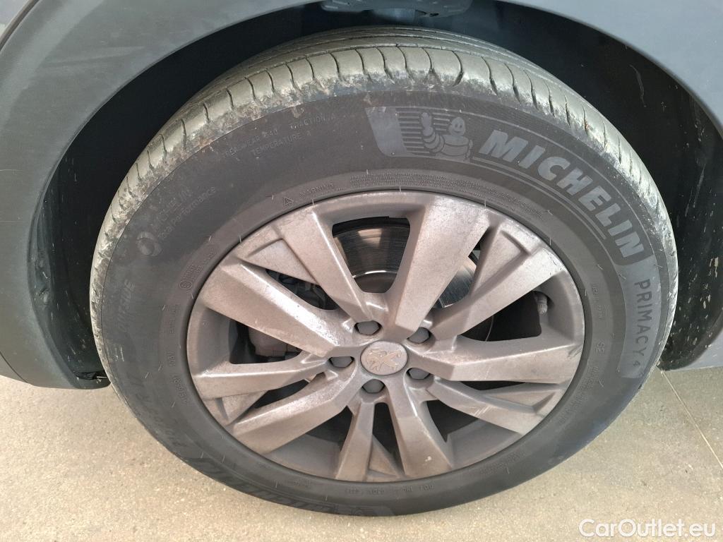  Peugeot  3008  Active Business 1.5 HDi 130CV BVA8 E6d #21