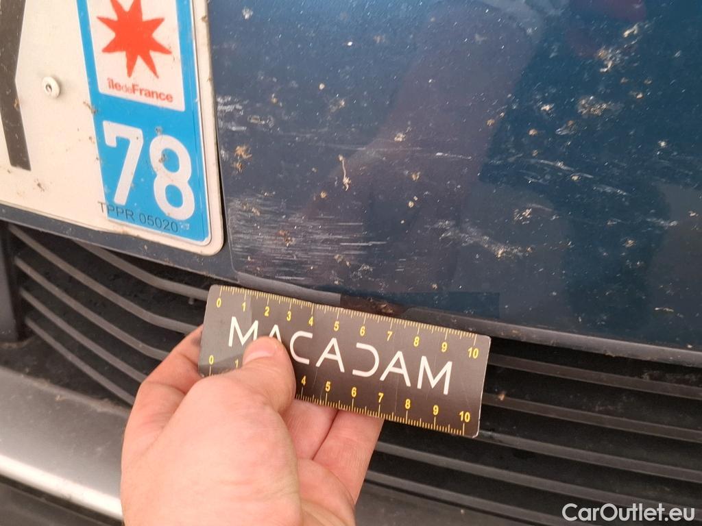  Peugeot  3008 PEUGEOT  / 2020 / 5P / SUV PureTech 130 S&S EAT8 GT #13