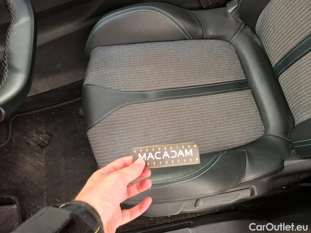  Peugeot  3008  Hybrid 225 Allure Pack 1.6 Plug-In 225CV BVA8 E6d #20