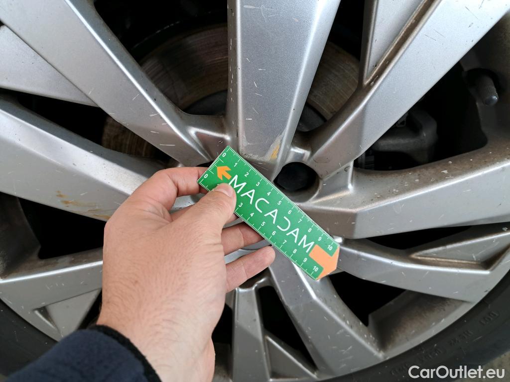  Peugeot  5008  Active Business 1.2 PureTech 130CV BVA8 E6dT #79