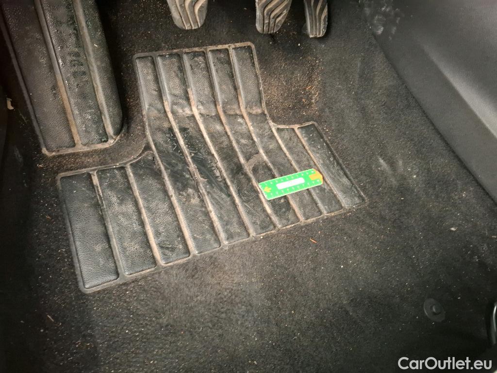  Renault  Clio RENAULT  5p Berline Intens TCe 90 #17