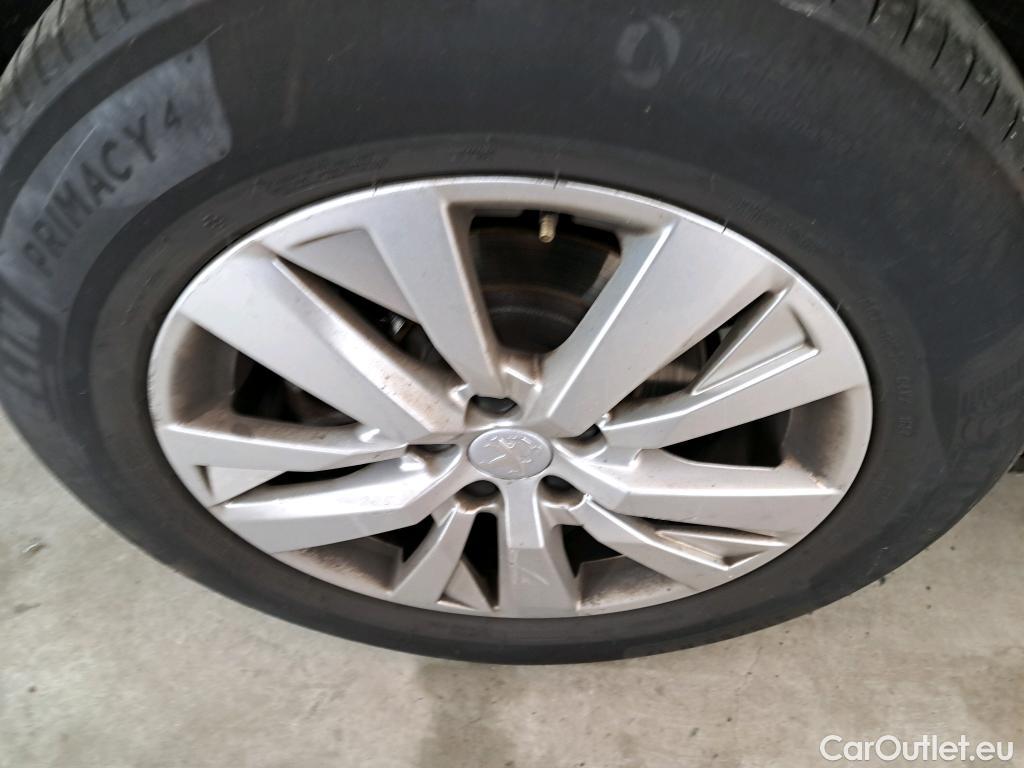  Peugeot  5008  Active Business 1.2 PureTech 130CV BVA8 E6dT #53