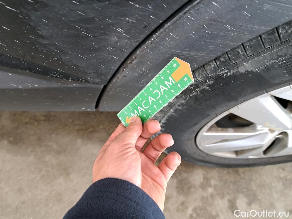  Peugeot  5008  Active Business 1.2 PureTech 130CV BVA8 E6dT #34