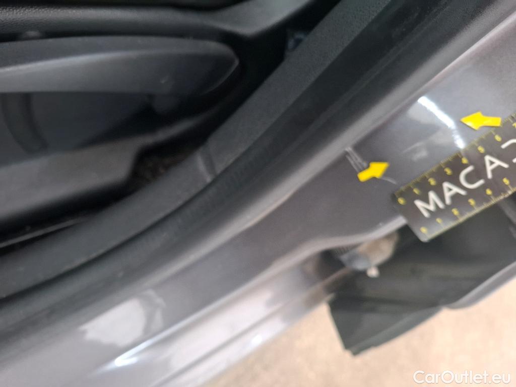  Renault  Clio  IV Business 1.5 dCi 90CV BVM5 E6 #81