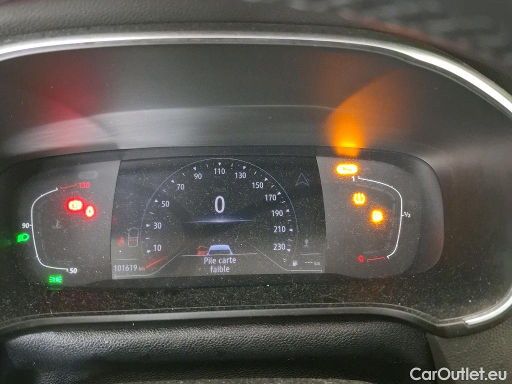  Renault  Megane RENAULT Mégane Berline / 2020 / 5P / Berline evolution Blue dCi 115 #34