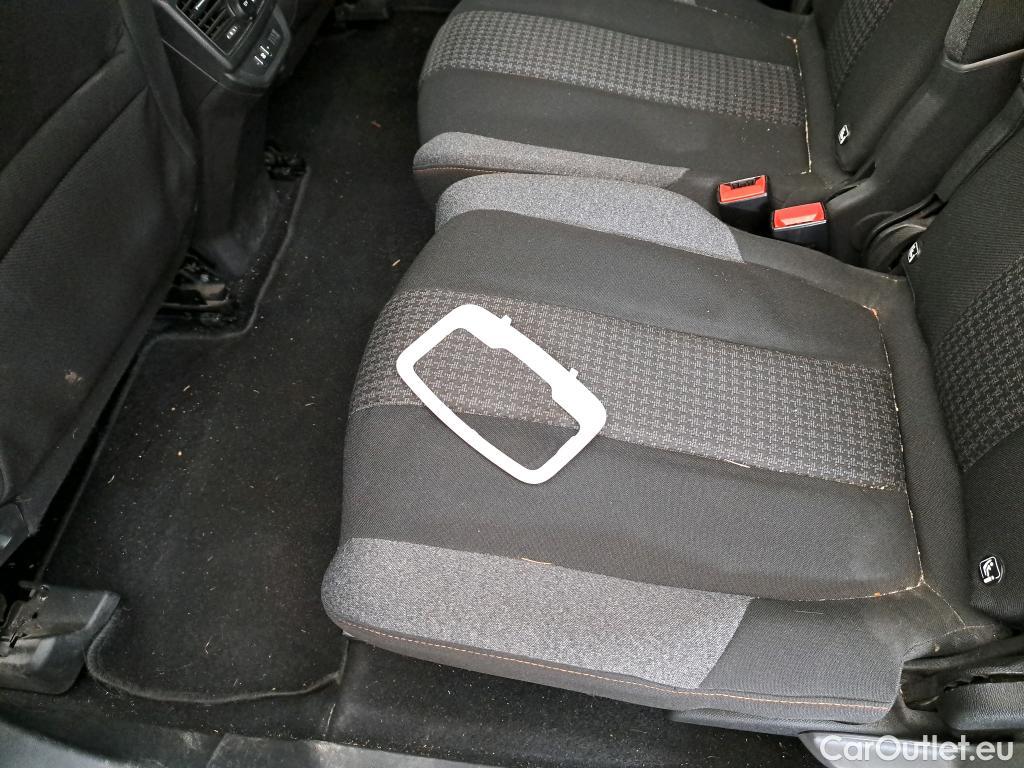  Peugeot  5008  Active Business 1.2 PureTech 130CV BVA8 E6dT #39