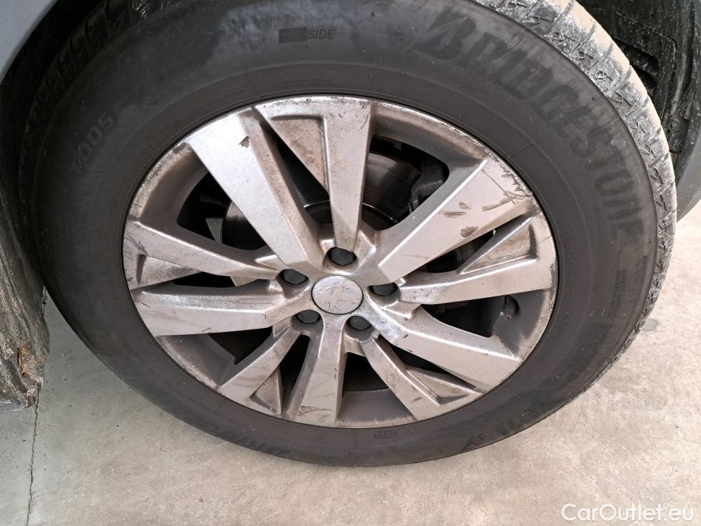  Peugeot  5008  Active Business 1.2 PureTech 130CV BVA8 E6dT #58