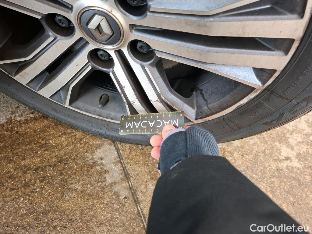  Renault  Megane RENAULT Mégane Berline / 2020 / 5P / Berline evolution Blue dCi 115 #21