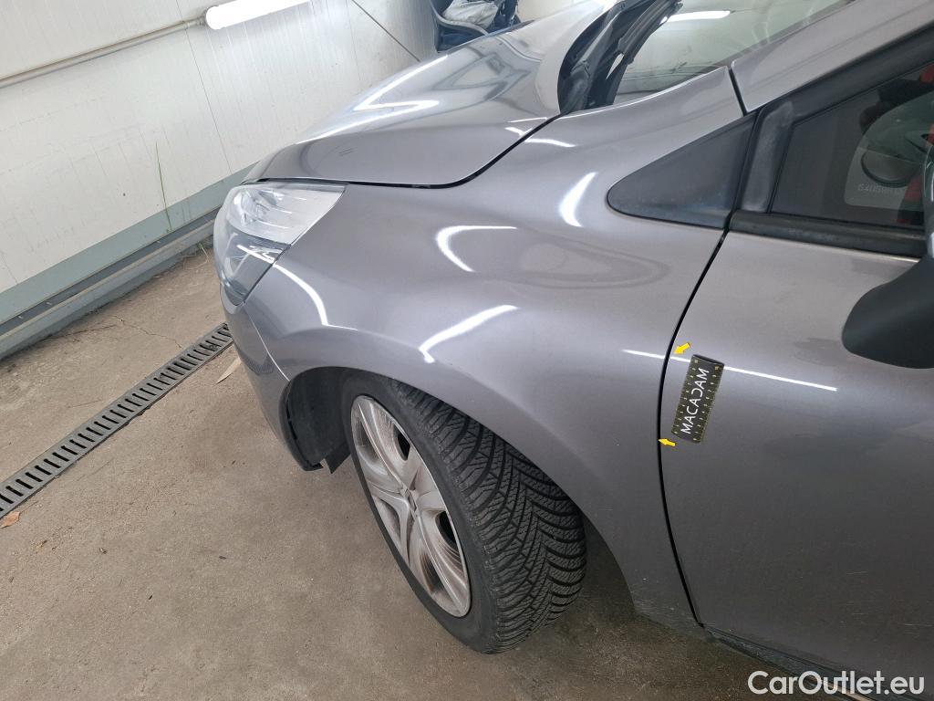  Renault  Clio  IV Business 1.5 dCi 90CV BVM5 E6 #52