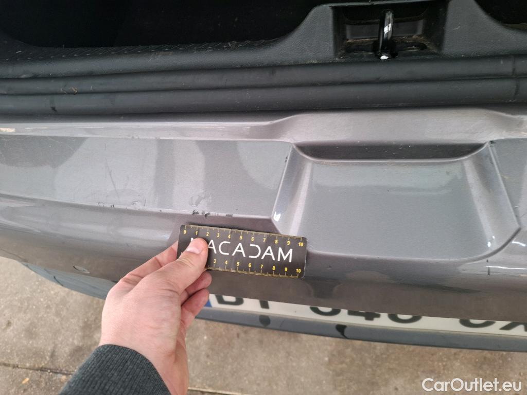  Renault  Clio  IV Business 1.5 dCi 90CV BVM5 E6 #28