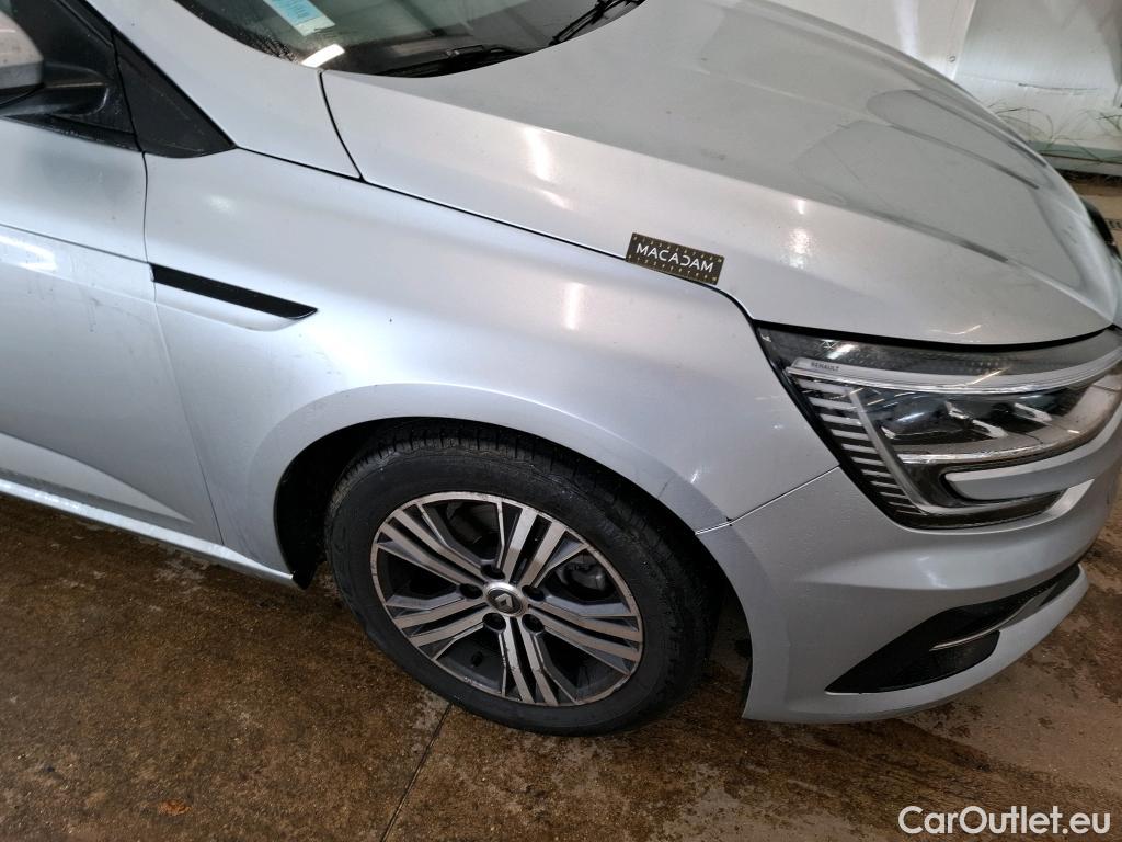  Renault  Megane RENAULT Mégane Berline / 2020 / 5P / Berline evolution Blue dCi 115 #4