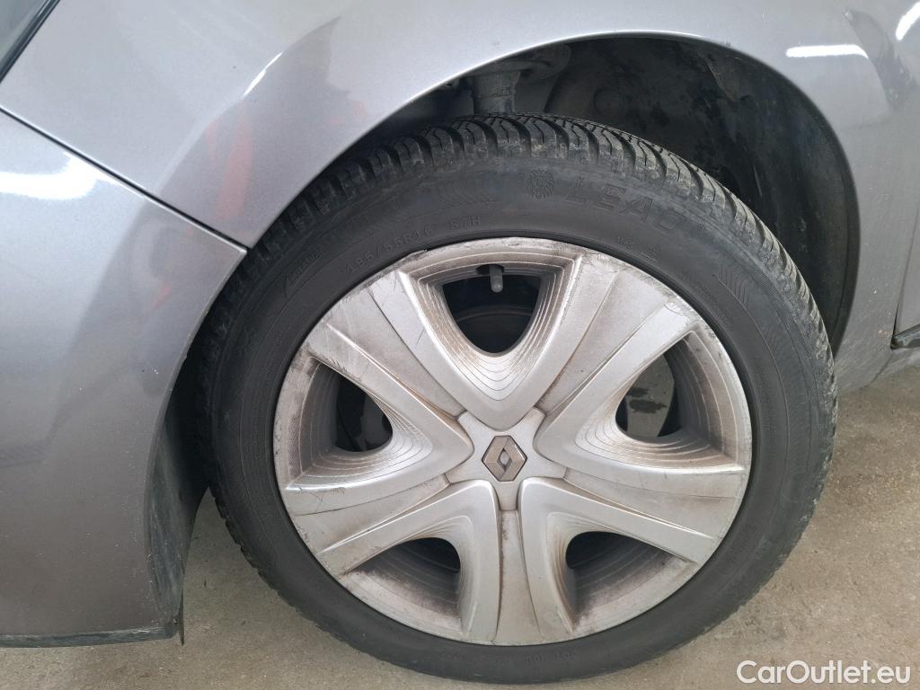  Renault  Clio  IV Business 1.5 dCi 90CV BVM5 E6 #100