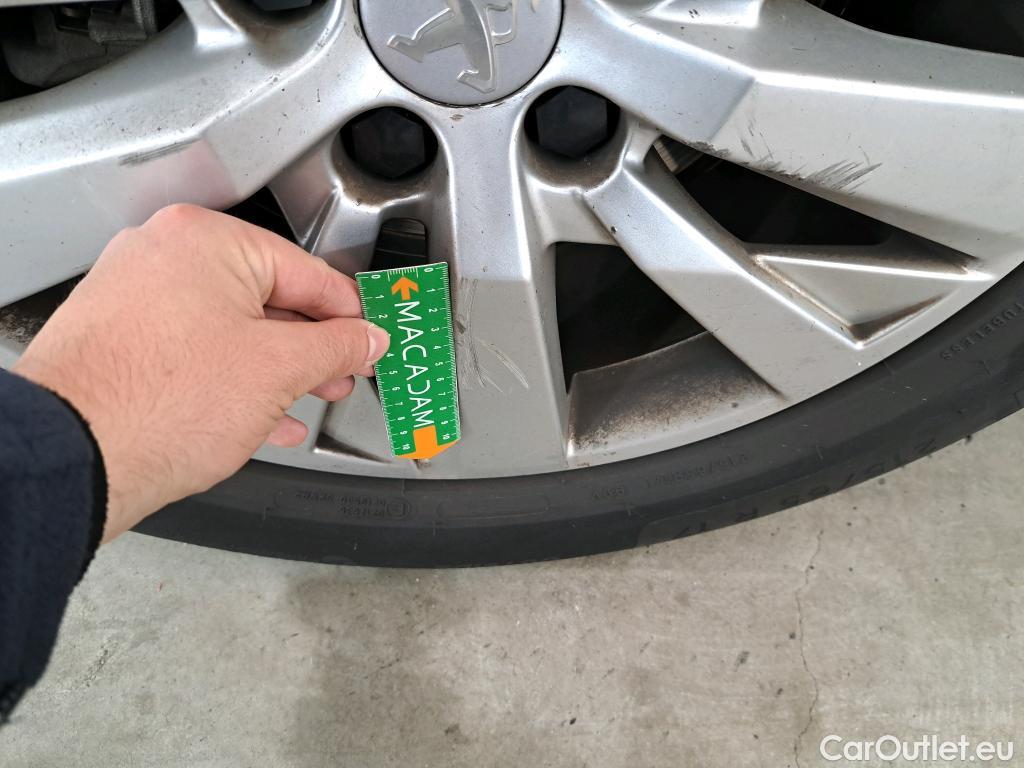  Peugeot  5008  Active Business 1.2 PureTech 130CV BVA8 E6dT #54