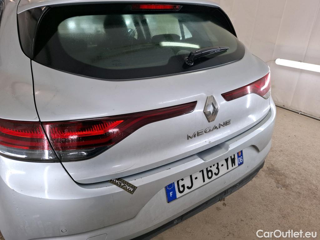  Renault  Megane RENAULT Mégane Berline / 2020 / 5P / Berline evolution Blue dCi 115 #35