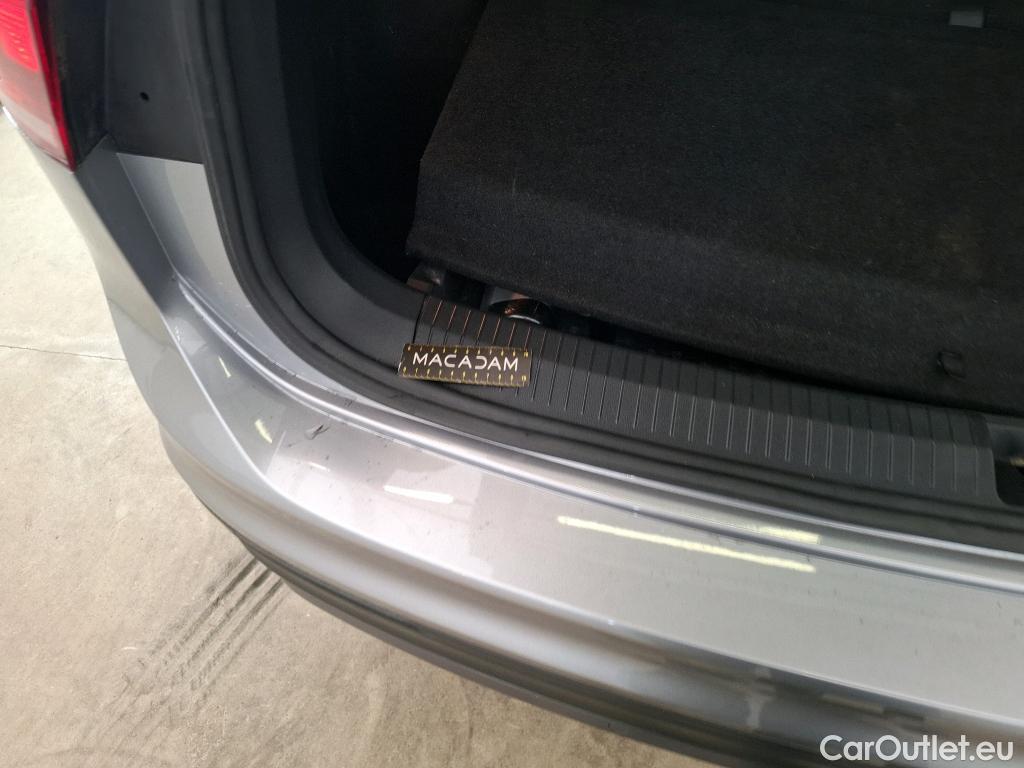  Volkswagen  Tiguan VOLKSWAGEN  Allspace / 2017 / 5P / SUV 2.0 TDI 150 DSG7 Confortline Business #11