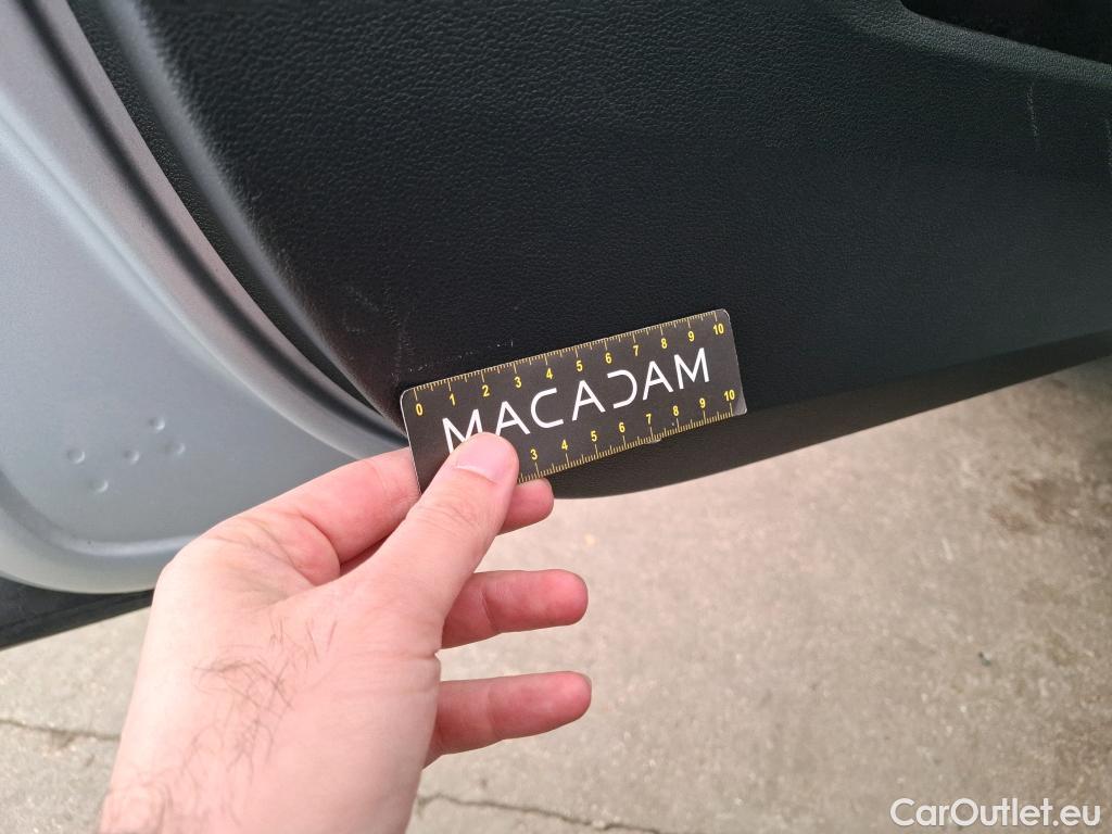  Volkswagen  Golf  VIII Berline Style 1st 2.0 TDI 150CV BVA7 E6dT #17