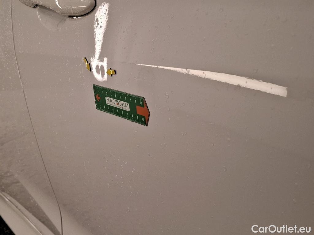  Toyota  Yaris TOYOTA  Hybride / 2019 / 5P / Berline Hybride 116h France Business Stage Acad #5