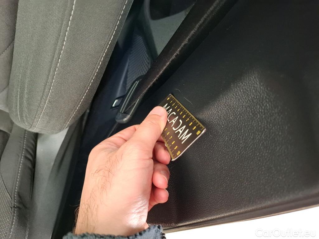  Volkswagen  Golf  VIII Berline Style 1st 2.0 TDI 150CV BVA7 E6dT #15