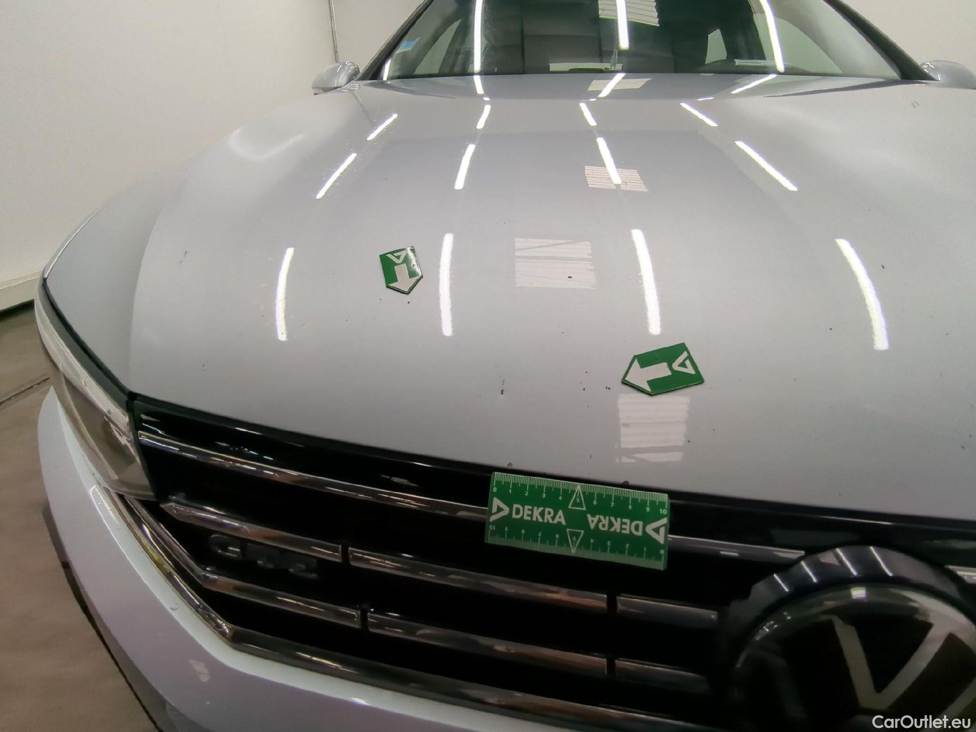  Volkswagen  Passat VOLKSWAGEN  SW / 2019 / 5P / Break 1.4 TSI DSG HYBRIDE REC SW GTE BUSINESS(SL) #9