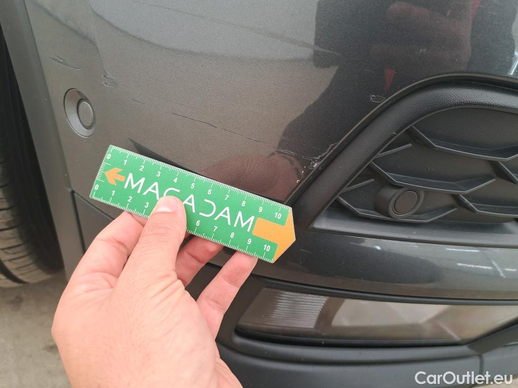  Volkswagen  Tiguan VOLKSWAGEN  / 2016 / 5P / SUV 1.5 TSI 150 EVO DSG7 Confortline #4