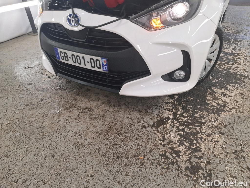 Toyota  Yaris TOYOTA  Hybride / 2019 / 5P / Berline Hybride 116h France Business Stage Acad #1