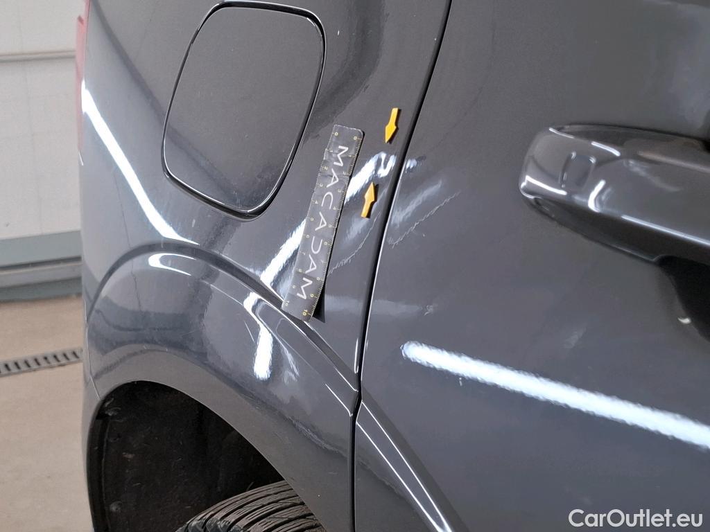  Volvo  XC60 VOLVO   2021  5P  SUV B4 AWD 197 Geartro 8 Inscrip Luxe #16