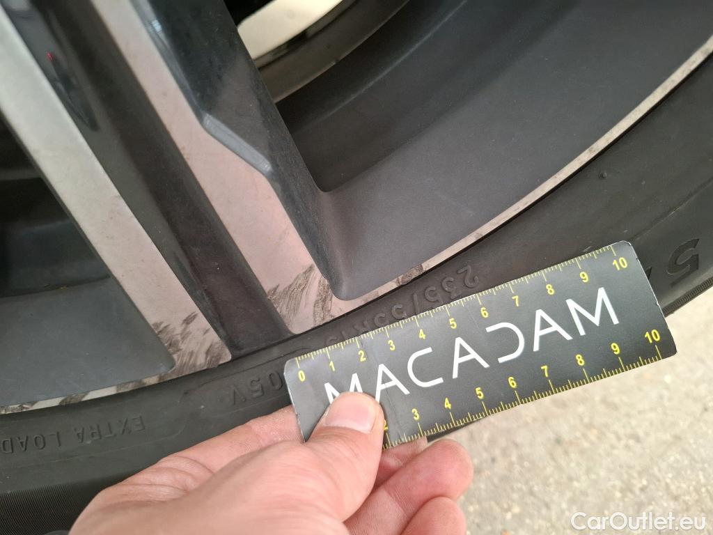  Volvo  XC60 VOLVO   2021  5P  SUV B4 AWD 197 Geartro 8 Inscrip Luxe #4