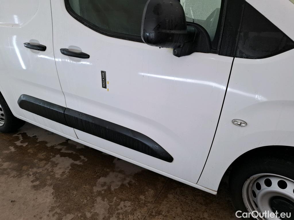  Citroen  Berlingo  Fourgon Driver M 1000 1.5 BlueHDi 100CV BVM5 E6dT #20