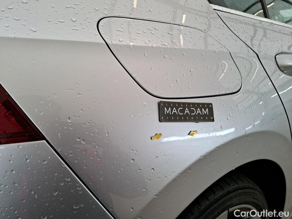  Volkswagen  Golf  VIII Berline Style 1st 2.0 TDI 150CV BVA7 E6dT #3