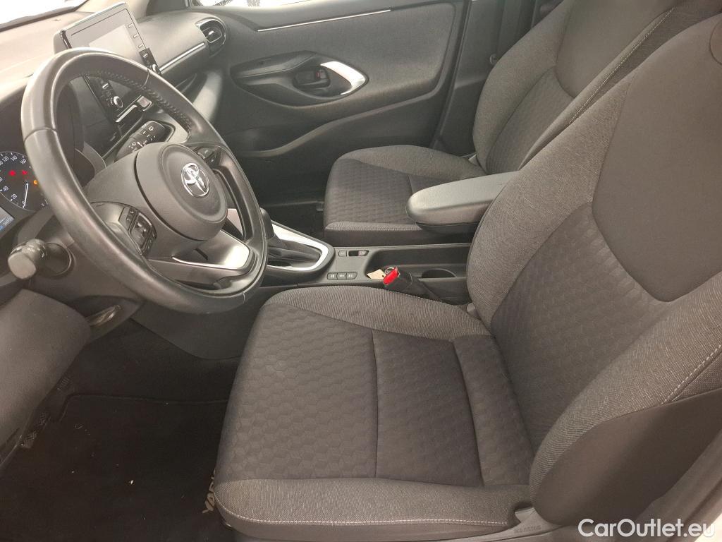  Toyota  Yaris TOYOTA  Hybride / 2019 / 5P / Berline Hybride 116h France Business Stage Acad #10